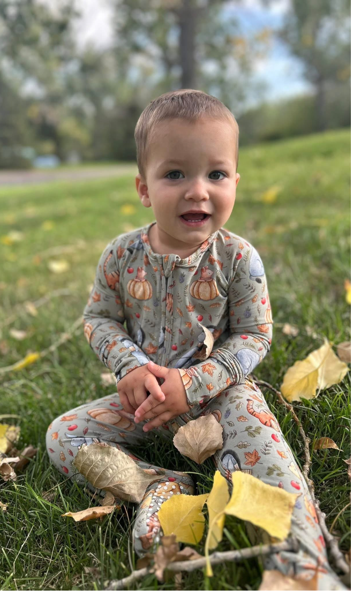 100 Acre Fall - Convertible Footie