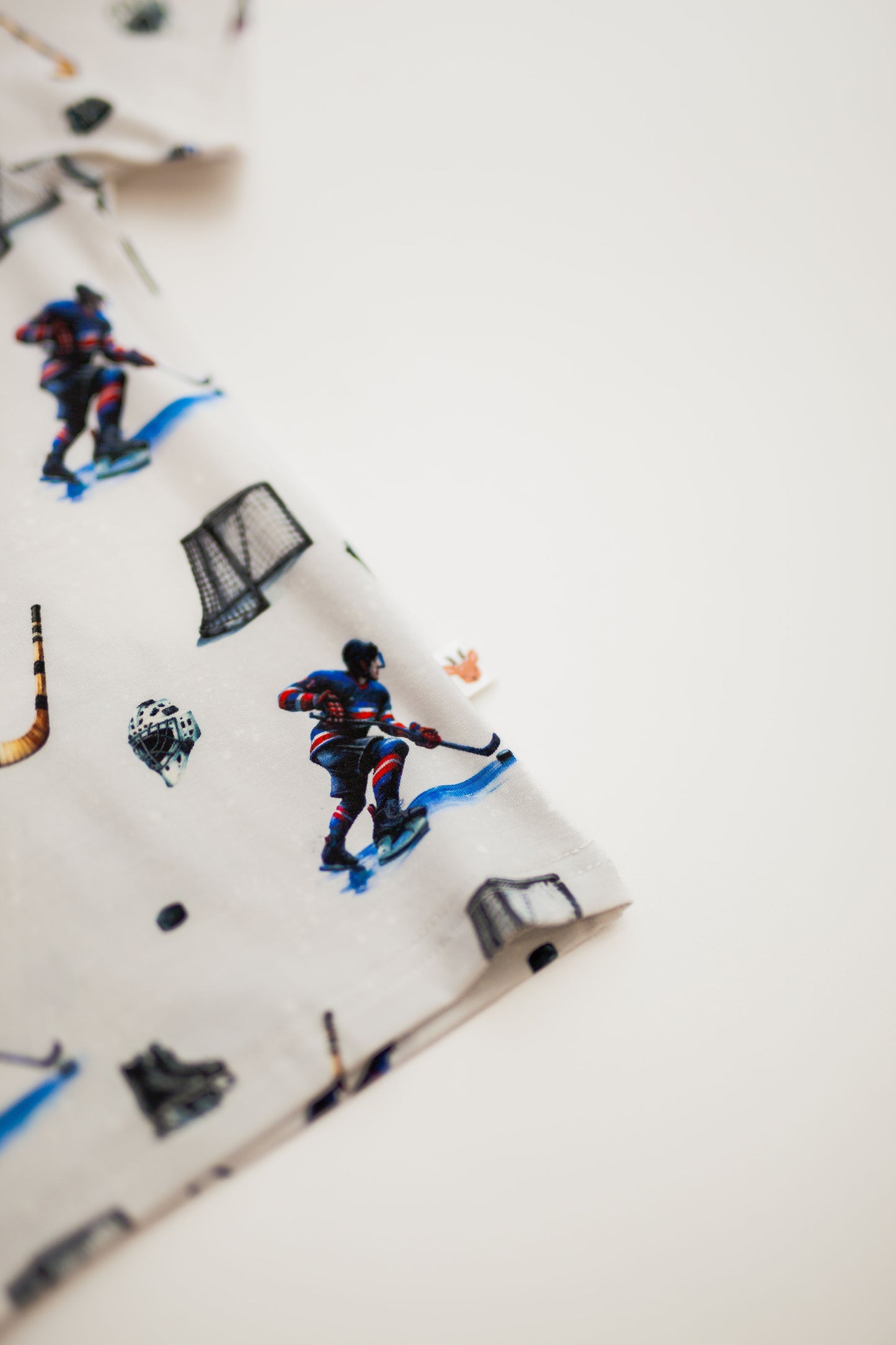 Puck Drop - Kids T-Shirt