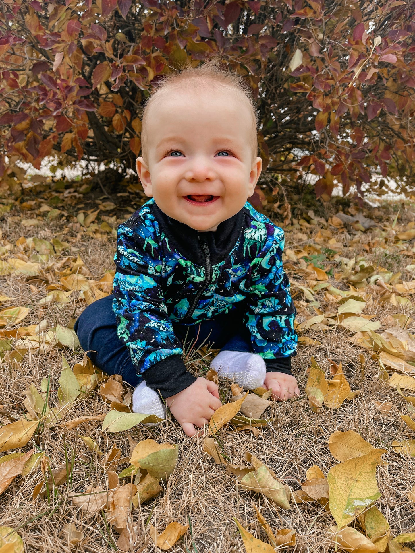 Aurora Tales - Quarter Zip