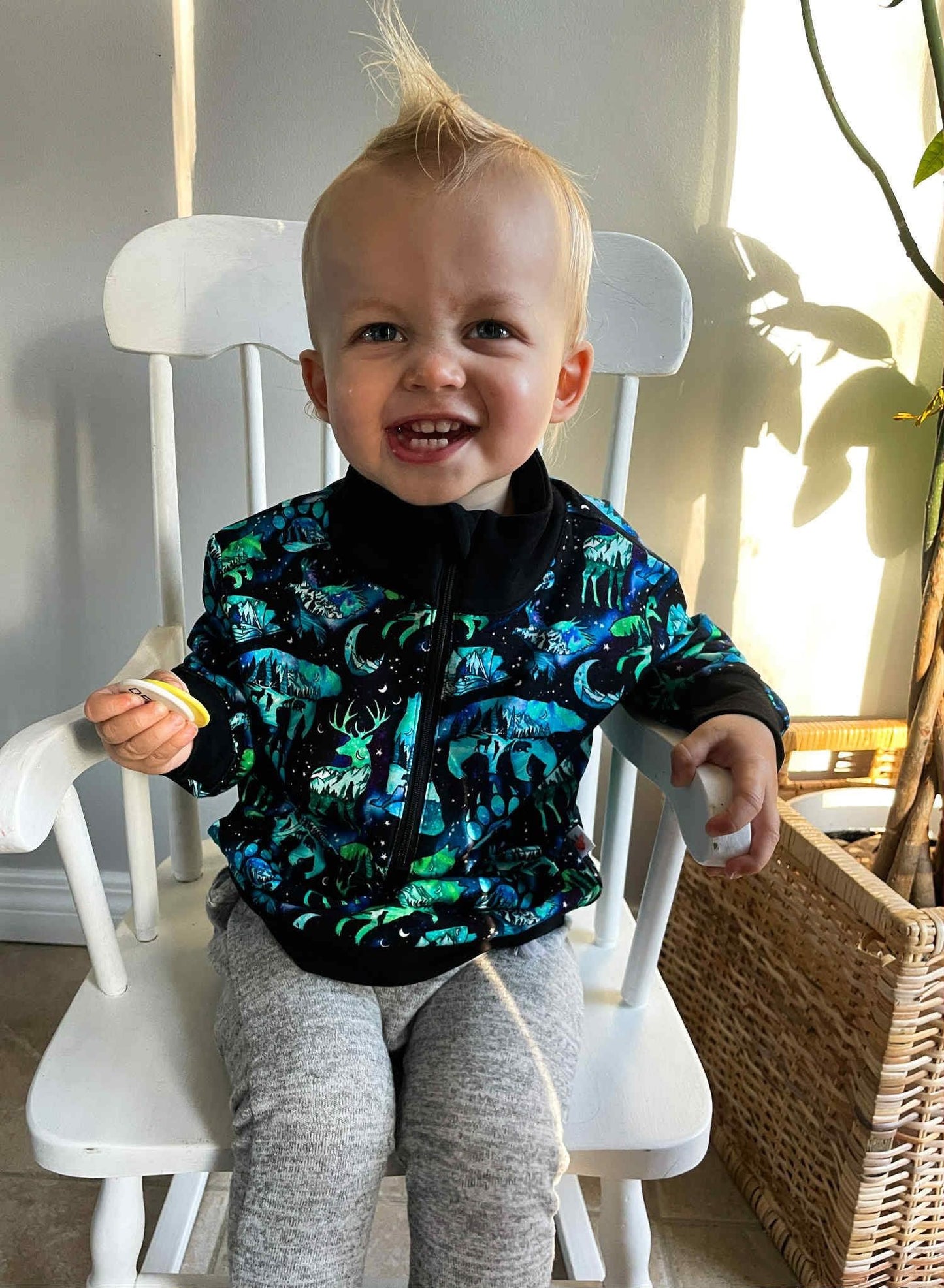 Aurora Tales - Quarter Zip